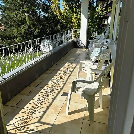 Apartmán Fuer Handwerker Und Gruppen- Grosse Mit Balkon Und Terrasse Bad Dürrheim
